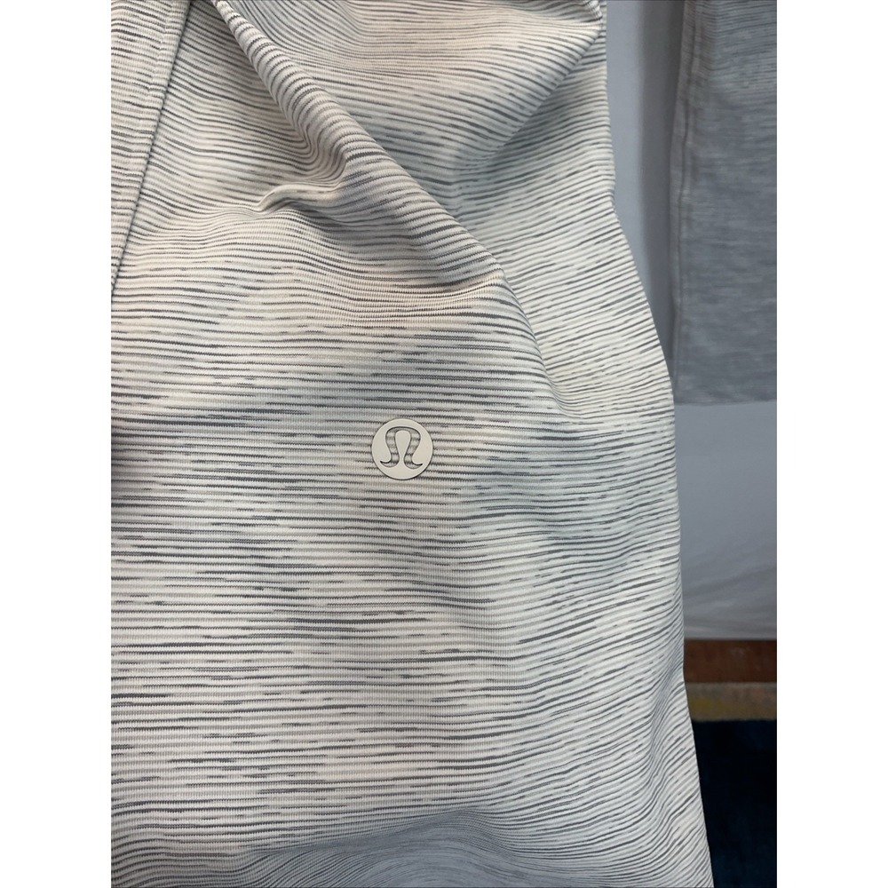 Lululemon On The Fly Pant Grey size 4 casual pockets jersey knit women - Picture 4 of 10